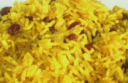Bahan-bahan untuk hidangan “Hancurkan nasi dalam slow cooker”