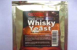 Správny recept na domácu whisky Príprava obilnej whisky s cukrením sladom