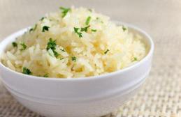 How to cook rice in a saucepan